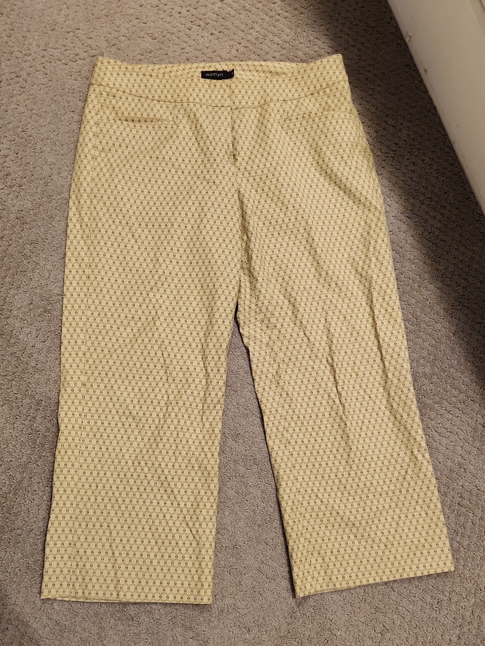 VINTAGE patterned pants are from the brand Womyn Sz 8